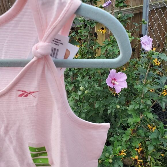 Reebok Tanktop  - Picture 6 of 9